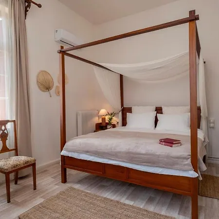Le Nid The Nest Of Beauty * Chania (Crete)