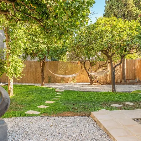 Le Nid The Nest Of Beauty Semesterbostad